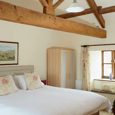 بيت للعطل Dallow Hall Barns Grantley