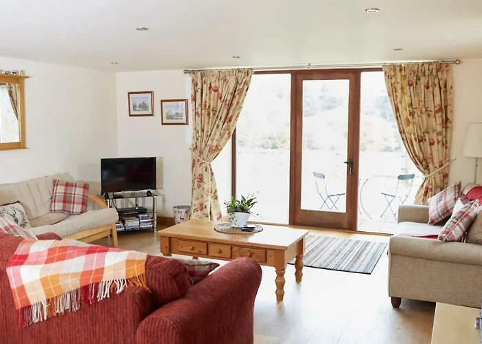 Dallow Hall Barns * Grantley